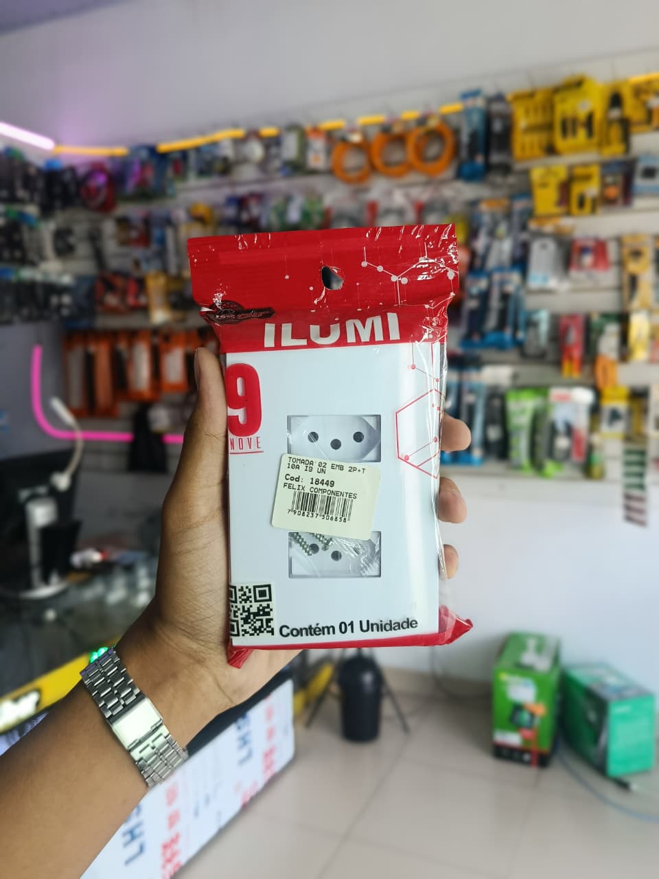 Tomada 02 Emb 2P+T 10A i9