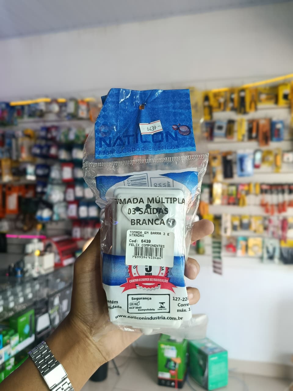 Tomada em Barra p/ extensão 3T